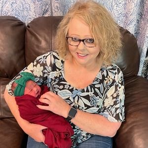 Meet your Posher, Loretta